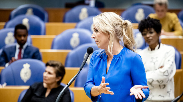 Marijnissen (SP) sorteert voor op aftreden Van Huffelen
