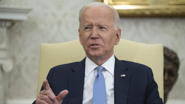 Onder Trump was het 'America alone', maar onder Biden nog steeds 'America first'