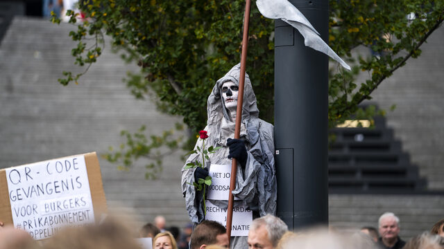 'Christenen, stop met complotdenken; je leeft in één van de meest vrije landen van de wereld'