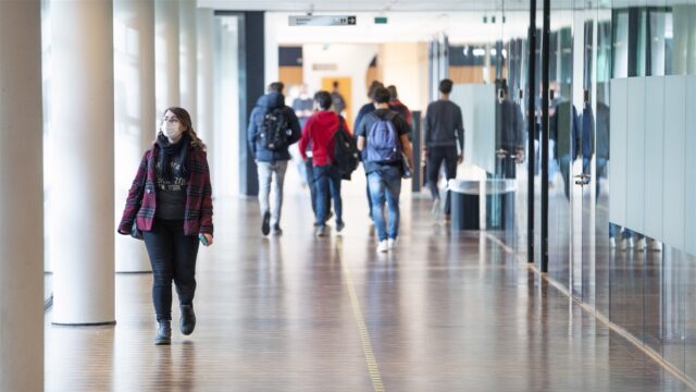 Universiteiten en hogescholen gaan weer loten: 'Veel eerlijker'