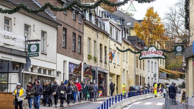 'Wat we in Valkenburg het 'patat- en pilstoerisme' noemen, zie je nu op de Wallen'