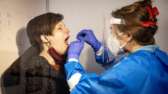 RIVM: daling positieve testen, maar omikron rukt op