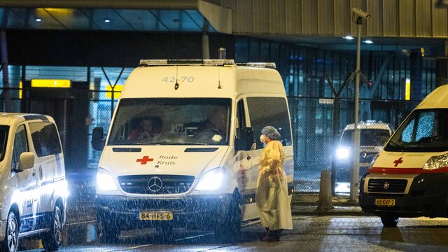 Tot nu toe dertien omikrongevallen op KLM-vluchten uit Zuid-Afrika
