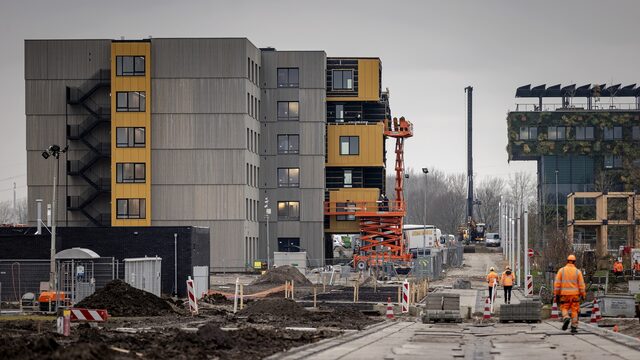 Arbeidsmigranten als oplossing voor de personeelstekorten? 'Wij zijn in Nederland kampioen in deeltijd werken'