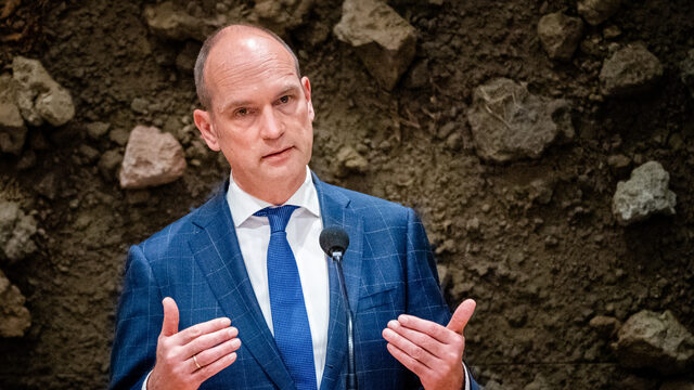 CU bereid te praten over inperken asielzoekers als minder arbeidsmigranten naar Nederland komen