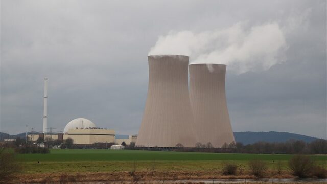 Stand.nl: 'Het kabinet moet vaart maken met de bouw van nieuwe kerncentrales'