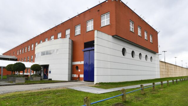Meer mensen met dementie in de cel: 'Gevangene dacht dat hij op vakantie was'