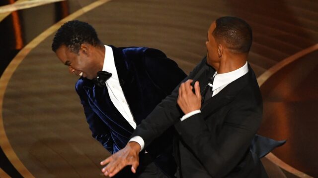 Will Smith wint Oscar, maar wordt herinnerd aan uitdelen van klap