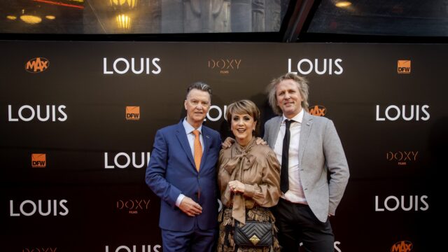 Filmmaker 3 jaar lang over de vloer bij Van Gaal: 'Het is een hele slimme man'