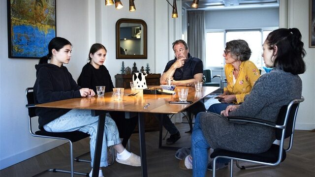 Hoe vergaat het gezinnen die Oekraïners thuis hebben opgevangen?