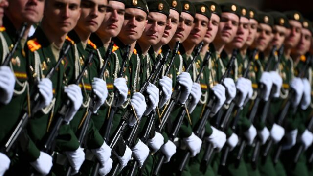 Russische ex-soldaat uit zware kritiek op Russisch leger - NPO Radio 1