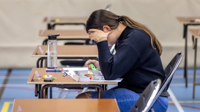 Meer jongeren worden ziek door stress: 'Het is een vicieuze cirkel'
