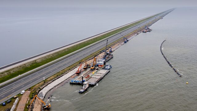 Wat weet je van wapens, water en wielrennen? Speel de Nationale Nieuwsquiz!