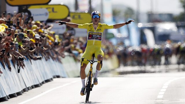 De Kopgroep: Diepe buiging voor Van Aert