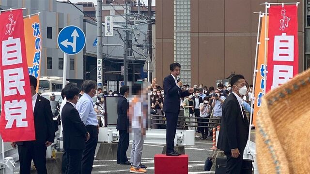 Japanse oud-premier Abe overleden na aanslag tijdens campagnetoespraak