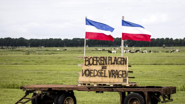 Bart Kemp van Agractie: neem de omgekeerde vlag niet te serieus