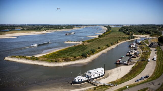 'Grondwater steeds dieper en met steeds meer stoffen vervuild'