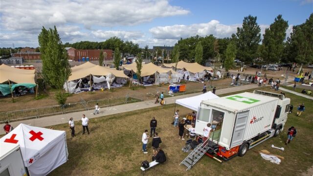 Stand.nl: 'De toenemende instroom van asielzoekers vraagt om een nieuwe aanpak'