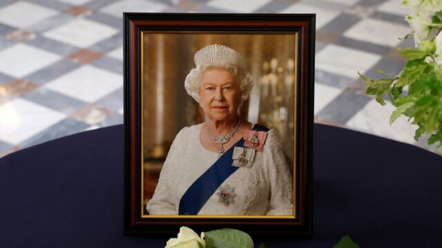 'Verwacht geen persoonlijke woorden bij de uitvaart van Elizabeth'