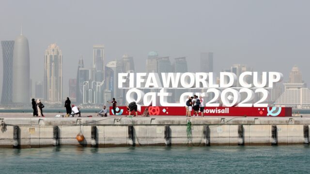 Hoe het komt dat 'Qatar meer de broek aan heeft dan FIFA'