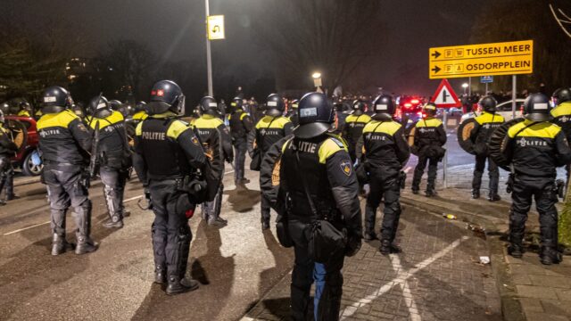 Meer middelen aan politie voor opbreken WK-rellen? 'Niet de juiste oplossing'