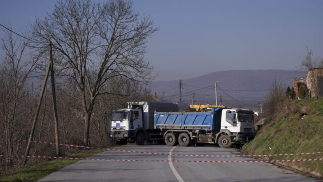 Spanningen tussen Servië en Kosovo lopen hoog op: Servische leger in opperste staat van paraatheid