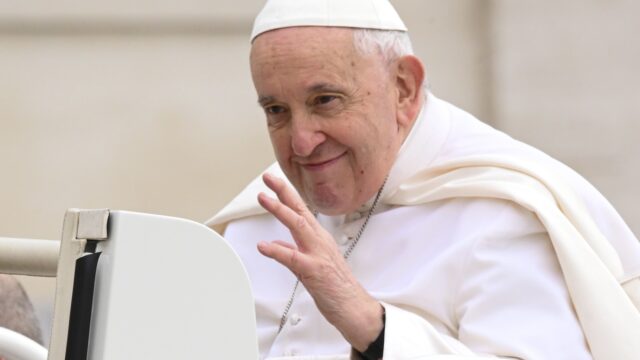 Paus Franciscus tien jaar in functie