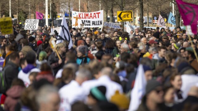 Twee grote betogingen in Den Haag dit weekend: hoe bereidt de politie zich daar op voor?