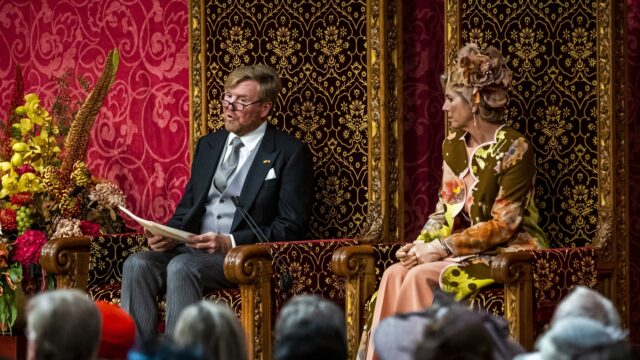 Koning in Troonrede: blijven werken aan kansengelijkheid en bestaanszekerheid