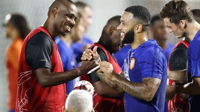 'Oranjetraining met arbeidsmigranten was een toneelstuk'