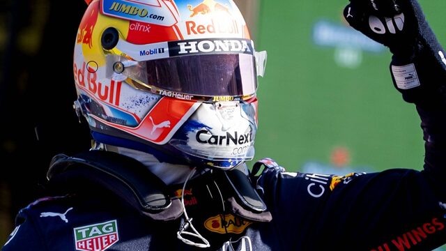Max Verstappen maakt het waar op circuit Zandvoort