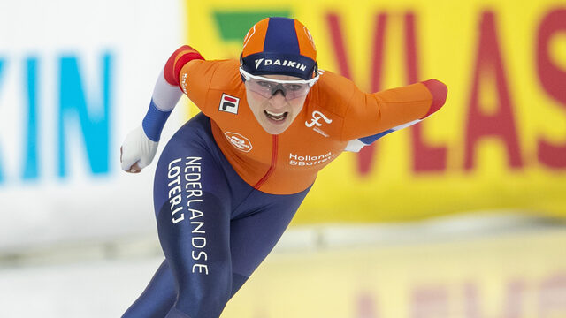 Schouten kroont zich na olympische goudkoorts ook tot wereldkampioene allround