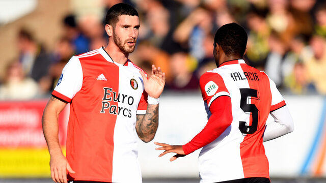 Feyenoord met moeite langs Cambuur, Vitesse onderuit