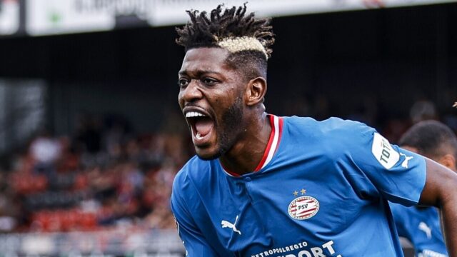 PSV spoelt teleurstelling weg met doelpuntenfestijn bij Excelsior