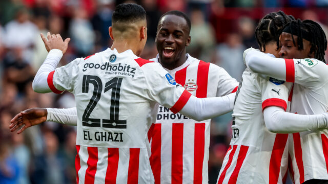 PSV rekent met grote cijfers af met FC Utrecht