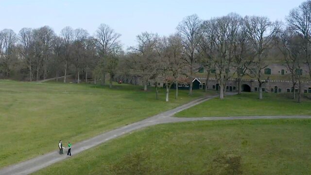 De vijand buiten de deur houden met de hulp van de natuur