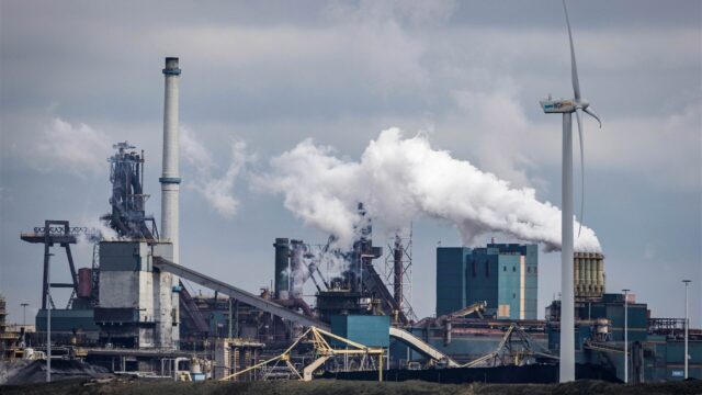 Econoom gooit steen in de vijver: 'Red Tata Steel niet'