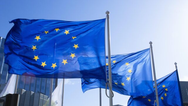 Stand.nl: 'De EU-kandidatuur van Servië moet in de ijskast'
