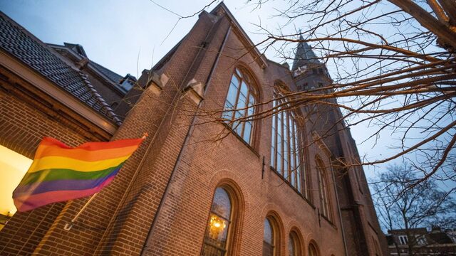 Wetsvoorstel om homogenezing te verbieden positief ontvangen door christelijke homo’s