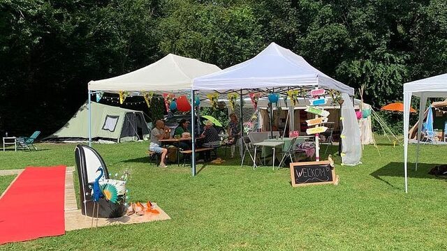 LHBTIQ+-tieners én ouders blij met camping De Paradijsvogel: 'Hier heb ik opeens aansluiting'