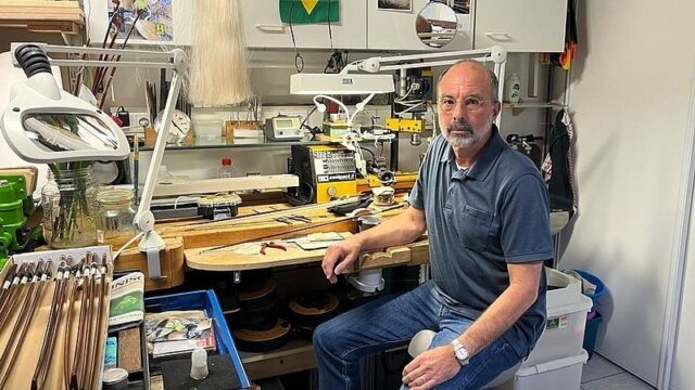 Hout voor strijkstokken krijgt bedreigde status en dat is funest voor de industrie, vertelt maker Jean Desmet