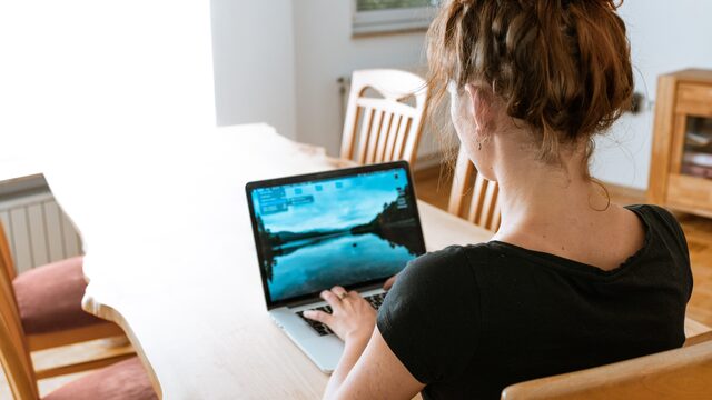'Logisch dat bedrijven willen dat mensen weer op kantoor komen: de productiviteit thuis is lager'