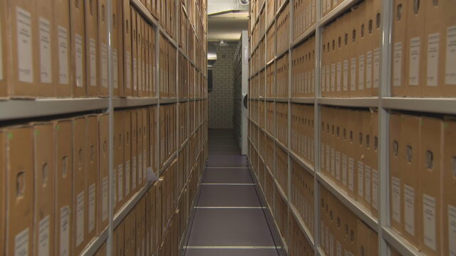 Podcast De Dag: fout in de oorlog? Dit archief kent de feiten | NPO Radio 1