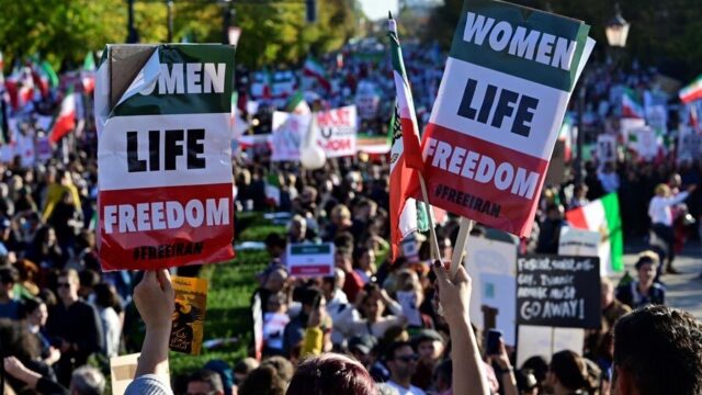 Nieuwe executie in Iran: 'We moeten het regime veel harder veroordelen'