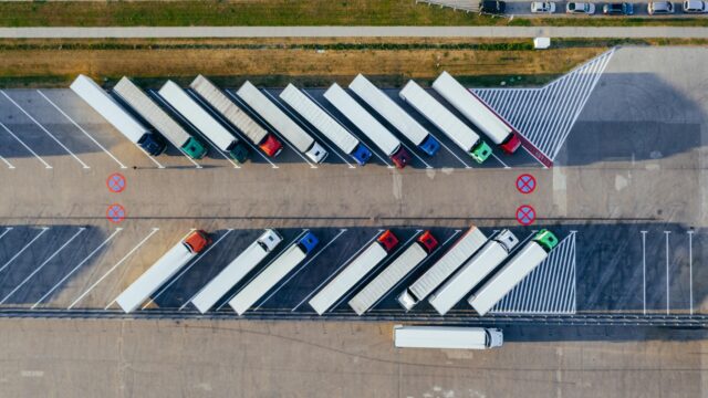 RAI vereniging: Te weinig laadpalen voor elektrische vrachtwagens