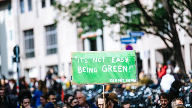 Moeten we sleutelen aan het klimaat?