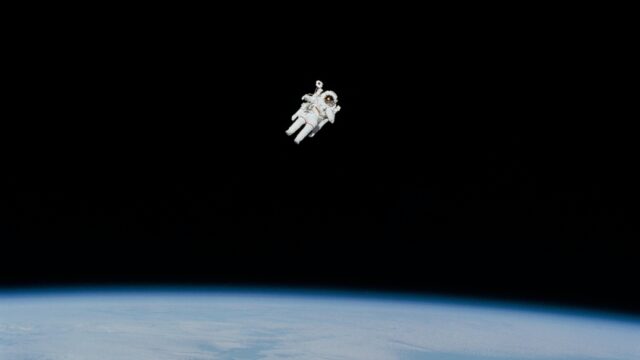 Is er leven op Pluto? 'Er is geen plaats in het heelal waar je niet heen kunt gaan'