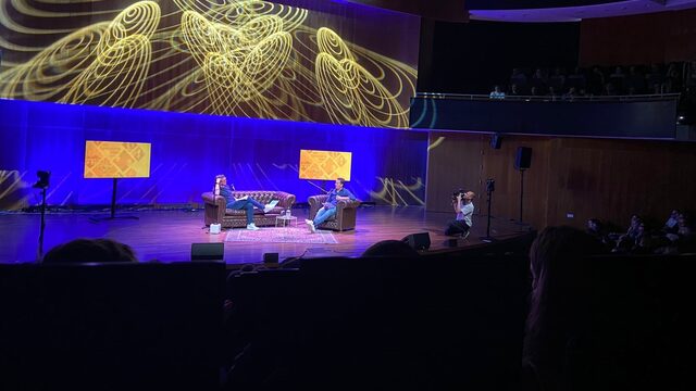 Makers en liefhebbers van podcasts komen samen op tweede editie NPO Podcastevent