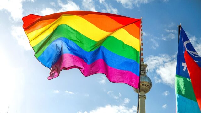 Eerste herdenking in Duitsland voor LHBTI-slachtoffers WOII
