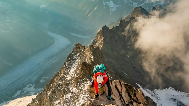 Klimsport kan schoner: 'Op de Kilimanjaro lag 9000 kilo poep en een half miljoen liter urine'